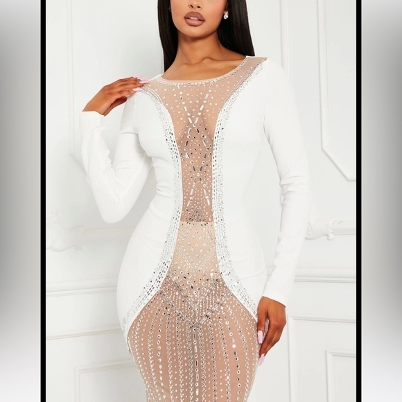 COPY - Embellished max dress , long sleeves. rhinestone, Chrystal - Picture 3 of 7